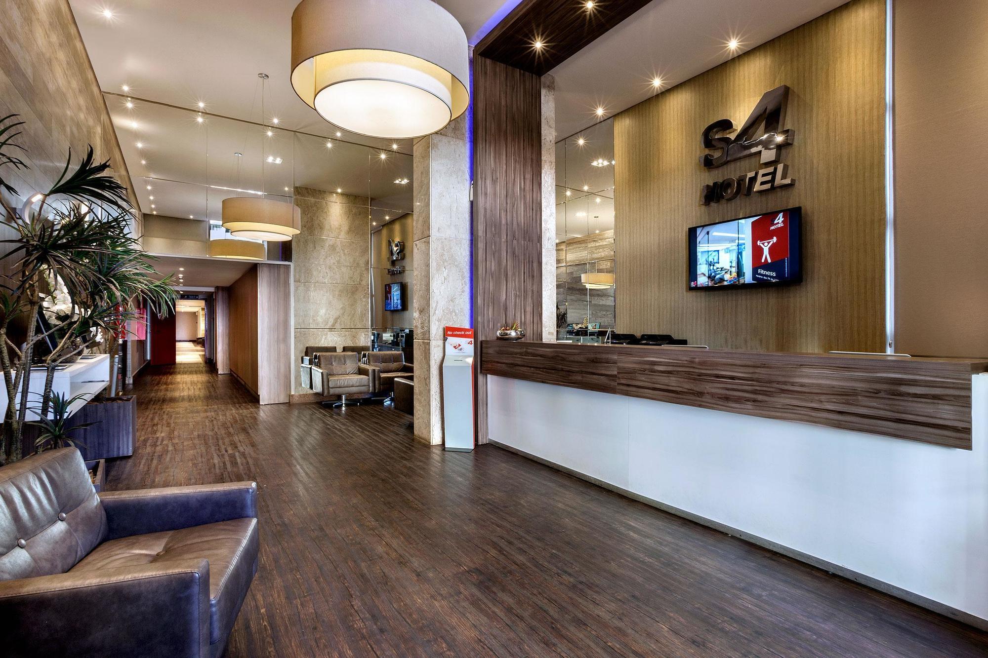 S4 Aguas Claras Hotel